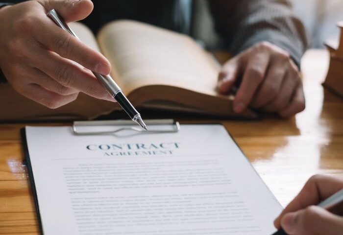 avocat droit des contrats internationaux